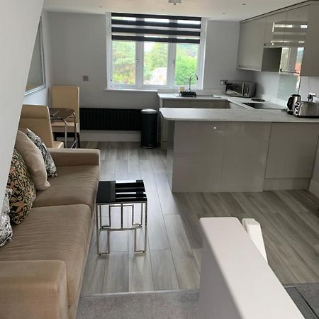 Cosy Beautiful One bedroom Flat Dorking Exterior foto